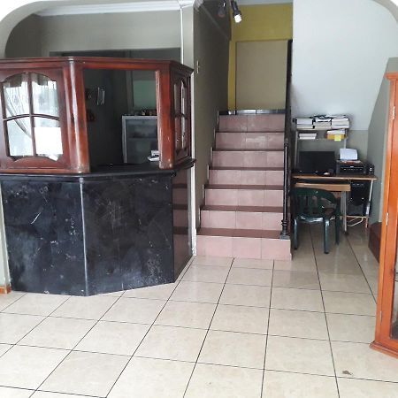 Hotel Ecologico Riverside Quevedo Eksteriør bilde