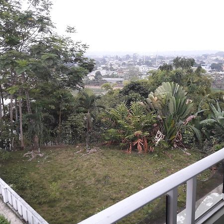 Hotel Ecologico Riverside Quevedo Eksteriør bilde